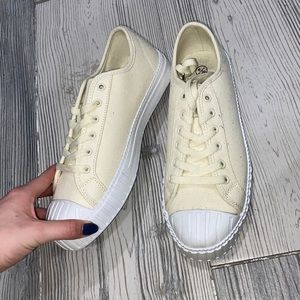Cream colored Sneakers